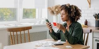 same-day-payday-loans-help-you-get-through-financial-challenges-big-0